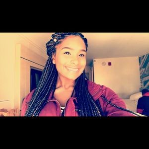 Meet your Posher, Michaela